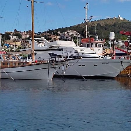 מלון ארבאטקס Boat & Breakfast Lucretia, Luxury Yacht מראה חיצוני תמונה